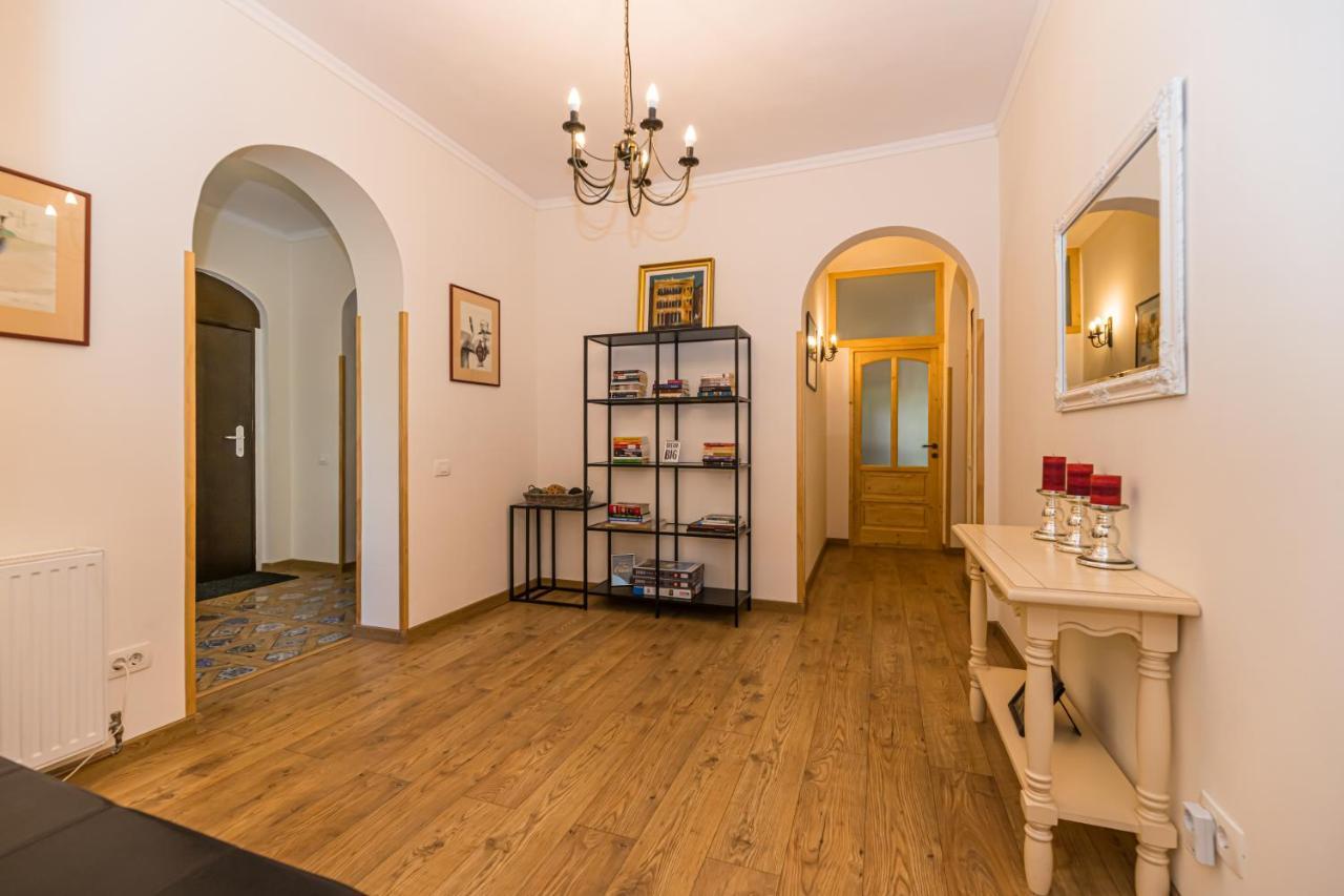 Home Alone Brasov Exterior photo